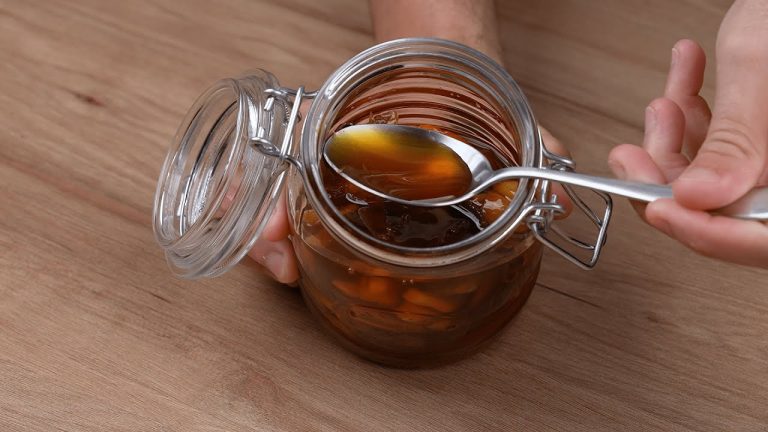 Consejos para preparar un remedio casero con azúcar tostada para aliviar la tos