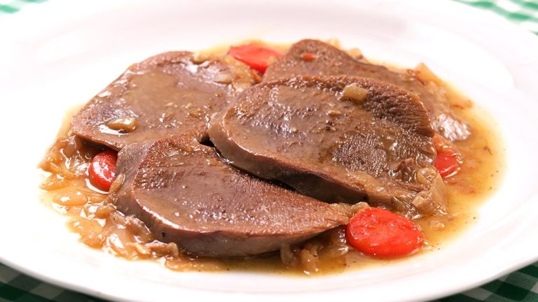 Cómo preparar la lengua estofada tradicional: una receta deliciosa para disfrutar