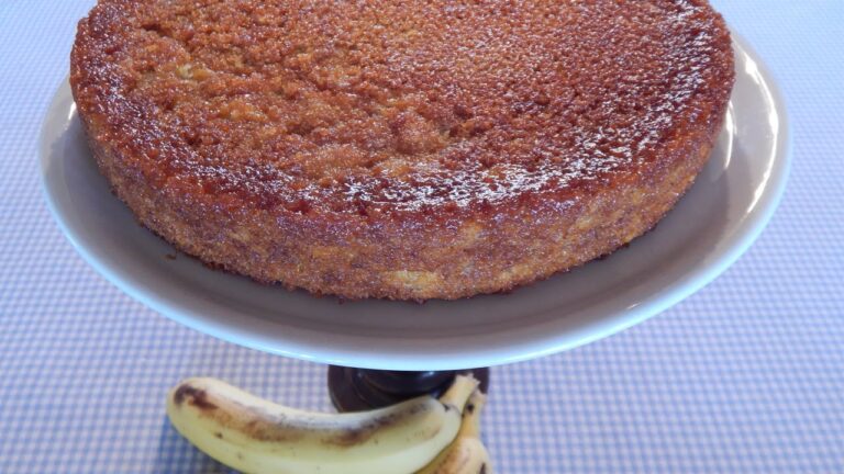 Receta Fácil y Deliciosa: Aprende Cómo Hacer Torta de Cambur Paso a Paso